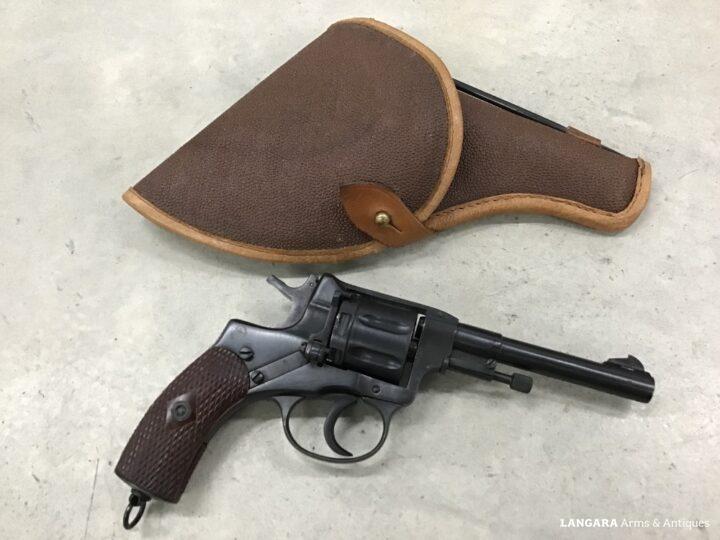 Soviet Russian M1895 Nagant Revolver
