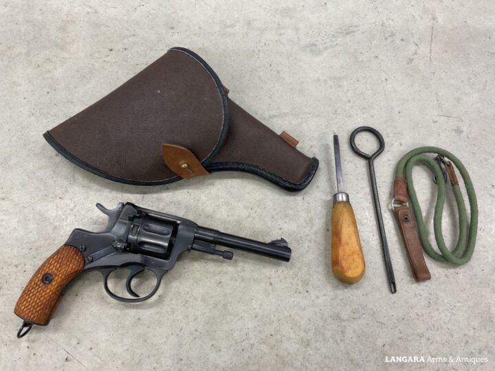 Soviet Russian Model 1895 Nagant Revolver